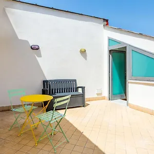  Appartamento Attico Al Duomo By Napoliapartments Italia